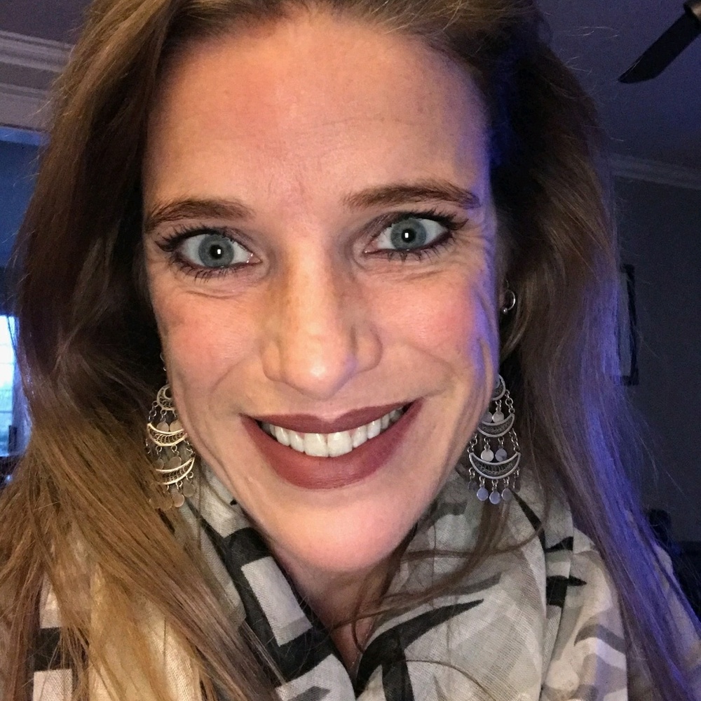 Meet your Posher, Lorri